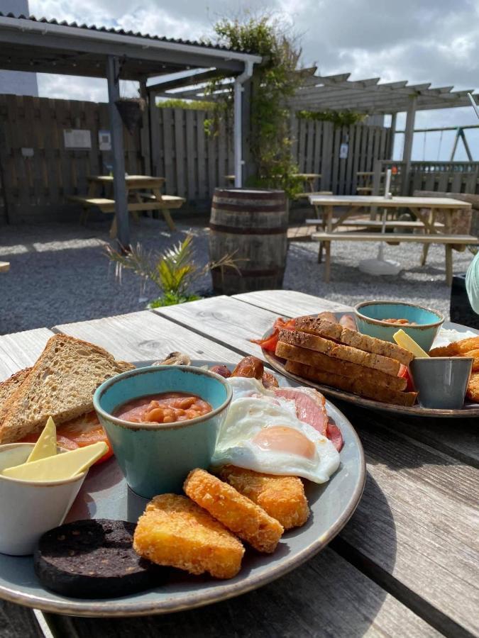 Wheal Tor- Beautifully Fitted Wooden Cornwall Apartment Helston